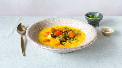 Supa curry cu legume de sezon