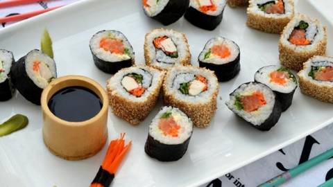 Sushi facut in casa